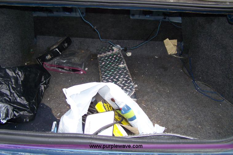 image for item 7000 1988 Pontiac Grand Prix