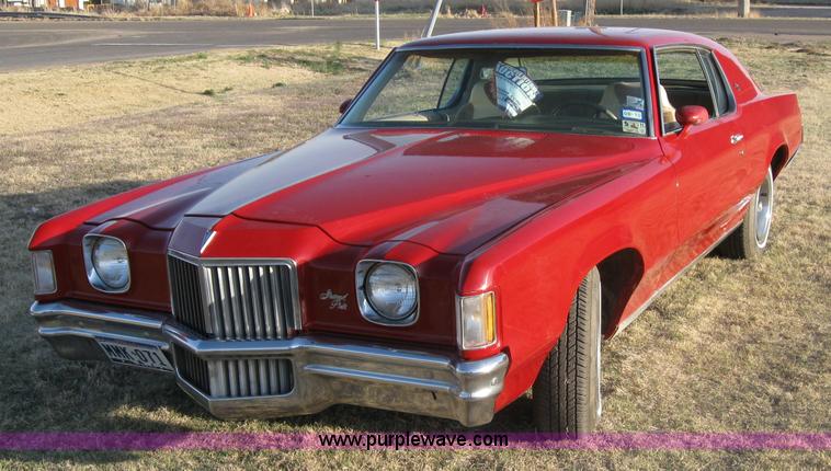 image for item 7002 1971 Pontiac Grand Prix