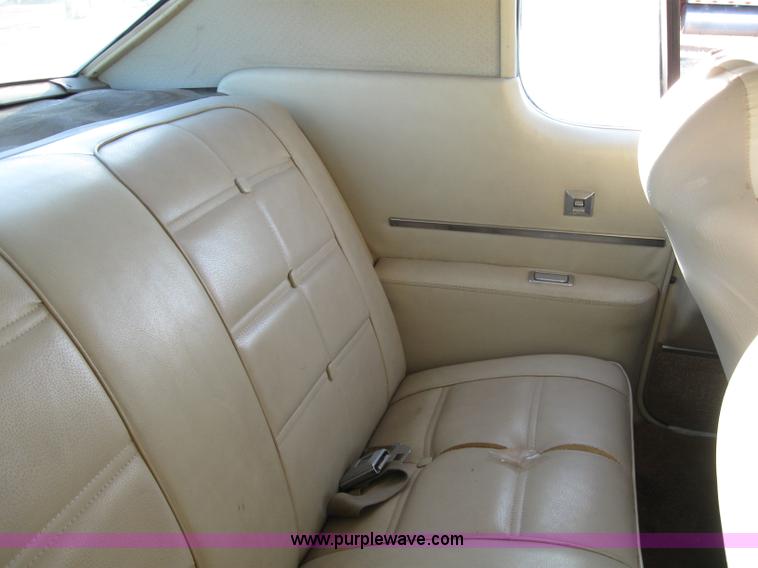 image for item 7002 1971 Pontiac Grand Prix