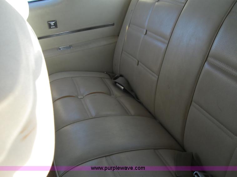 image for item 7002 1971 Pontiac Grand Prix