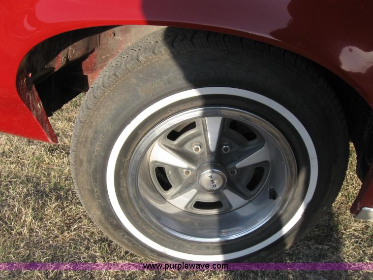 image for item 7002 1971 Pontiac Grand Prix
