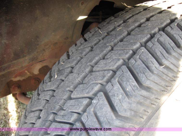 image for item 7002 1971 Pontiac Grand Prix