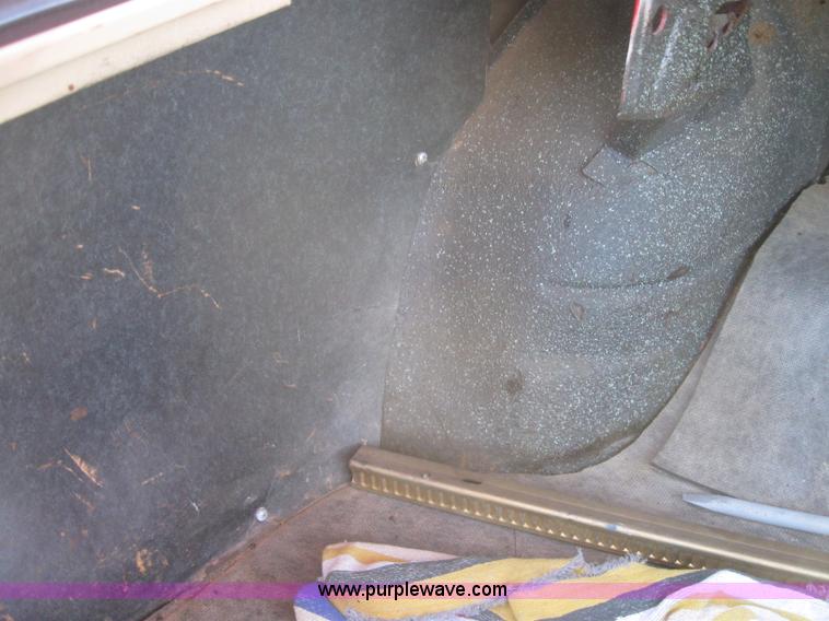 image for item 7002 1971 Pontiac Grand Prix