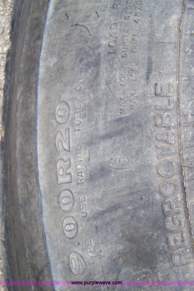 image for item 7414 1979 Ford L7000 fuel truck