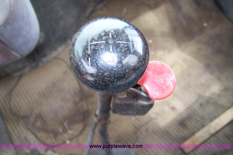 image for item 7414 1979 Ford L7000 fuel truck