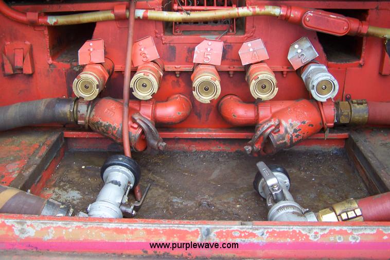 image for item 7414 1979 Ford L7000 fuel truck