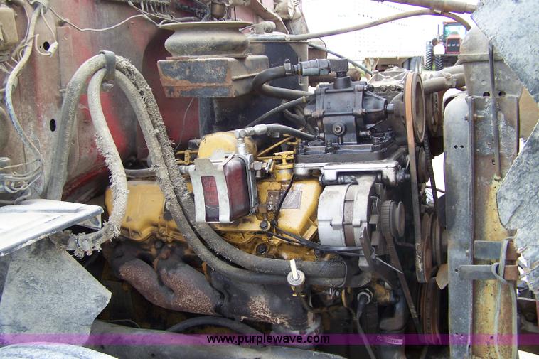 image for item 7414 1979 Ford L7000 fuel truck