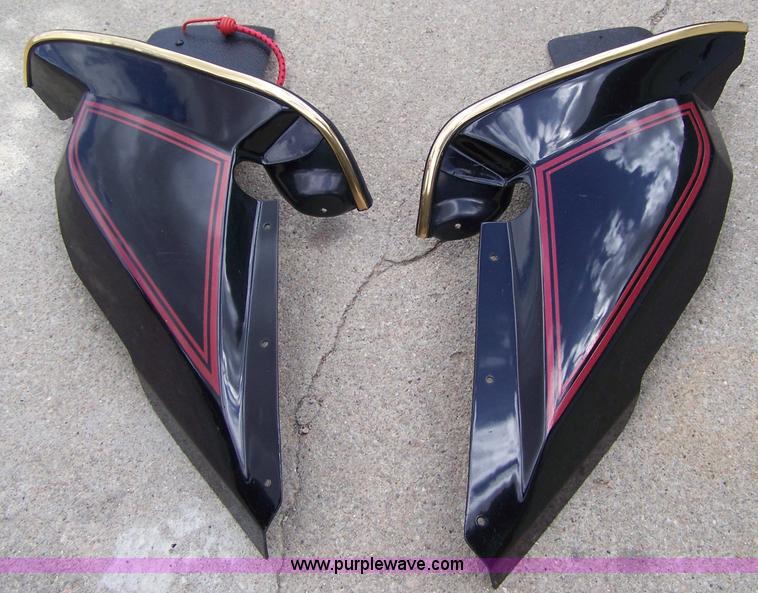 image for item 7421 1982 Kawasaki KZ 750 motorcycle