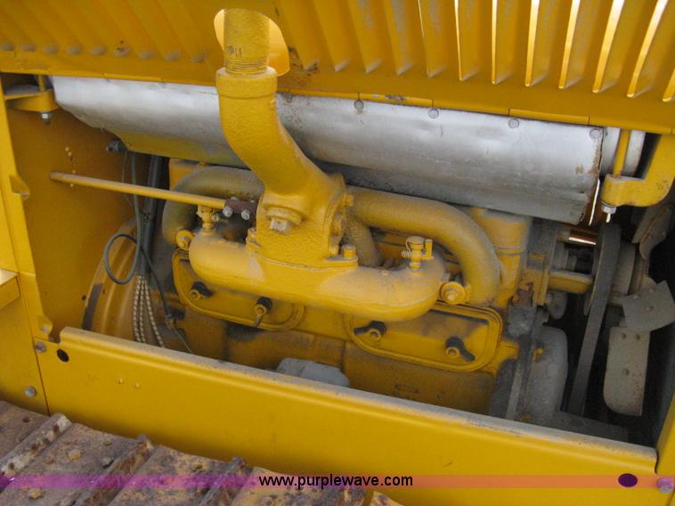 image for item 8050 Caterpillar TEN track crawler