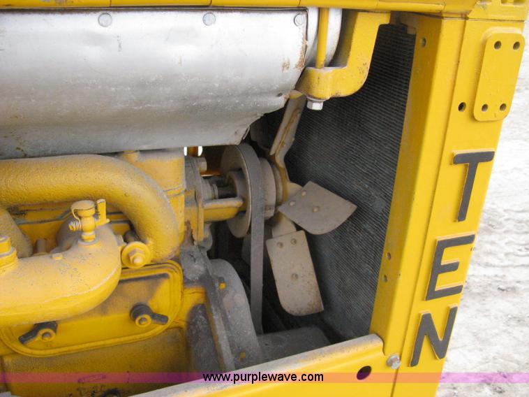 image for item 8050 Caterpillar TEN track crawler