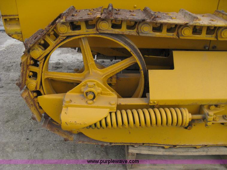 image for item 8050 Caterpillar TEN track crawler