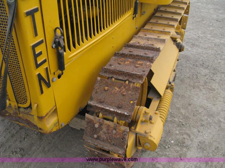 image for item 8050 Caterpillar TEN track crawler