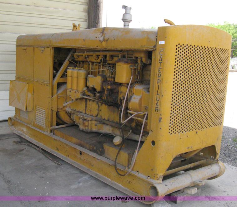 image for item 8052 Caterpillar generator