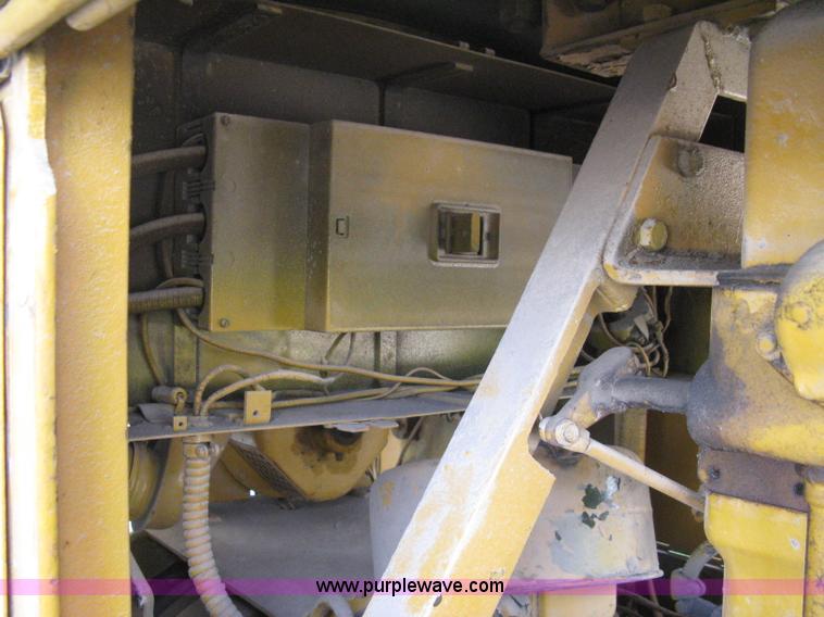 image for item 8052 Caterpillar generator