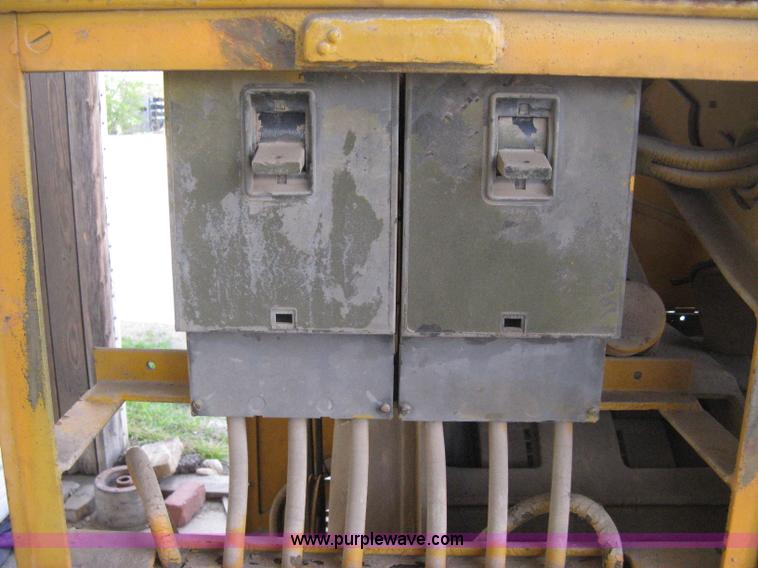 image for item 8052 Caterpillar generator