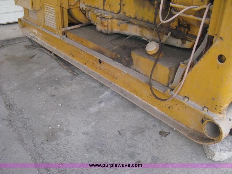 image for item 8052 Caterpillar generator