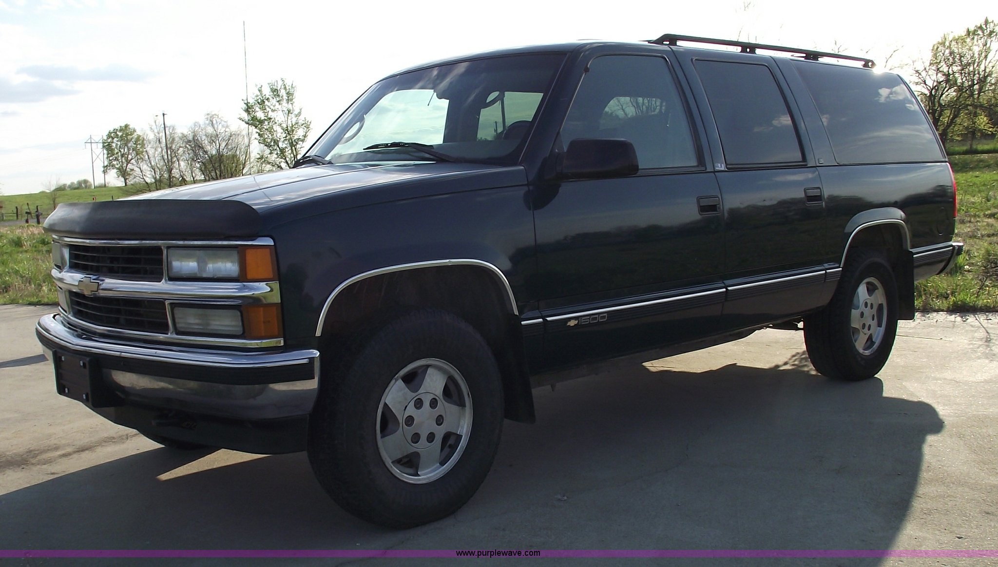 1997 Chevrolet Suburban K1500 LS SUV in Harrisonville, MO | Item 5504