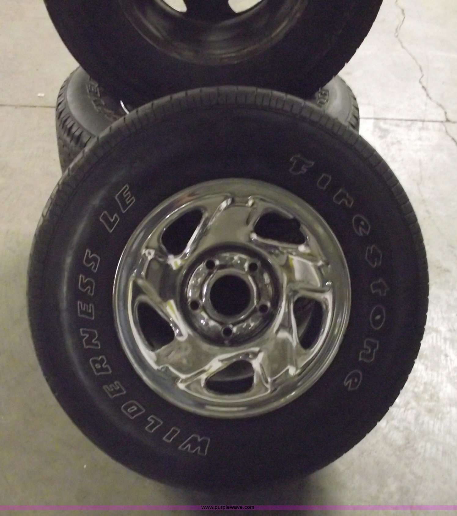 (4) wheels and tires in Independence, MO Item 5552 sold Purple Wave