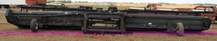 image for item 3440 1996 Mac Don 962 36ft draper head