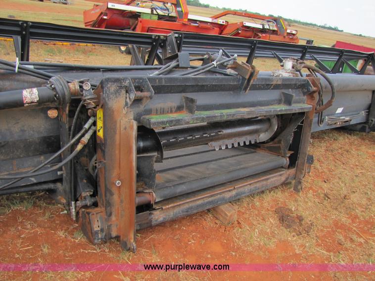 image for item 3440 1996 Mac Don 962 36ft draper head