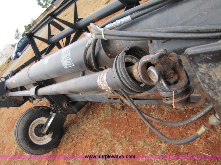 image for item 3440 1996 Mac Don 962 36ft draper head