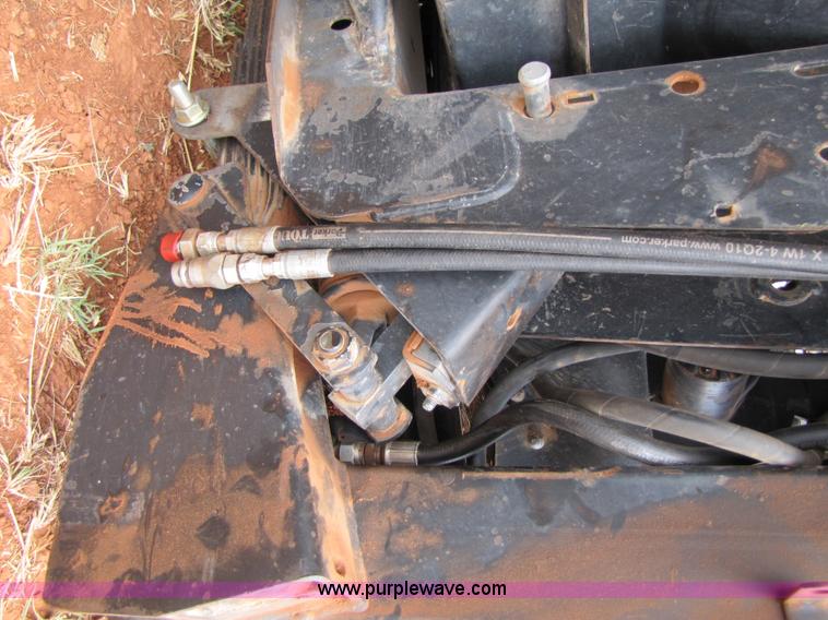 image for item 3440 1996 Mac Don 962 36ft draper head