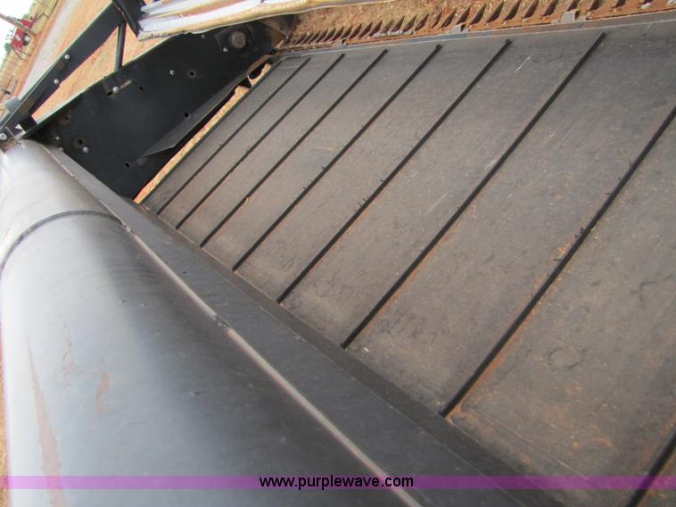 image for item 3440 1996 Mac Don 962 36ft draper head