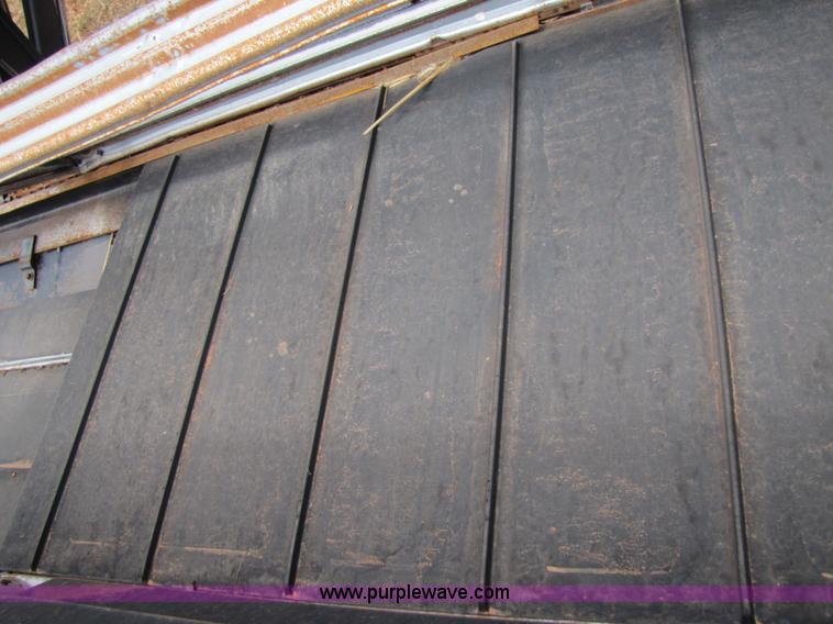 image for item 3440 1996 Mac Don 962 36ft draper head