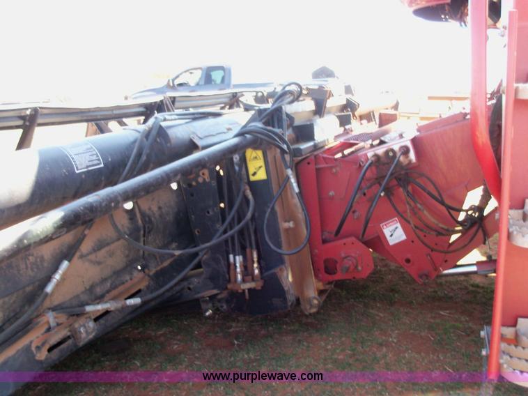 image for item 3440 1996 Mac Don 962 36ft draper head