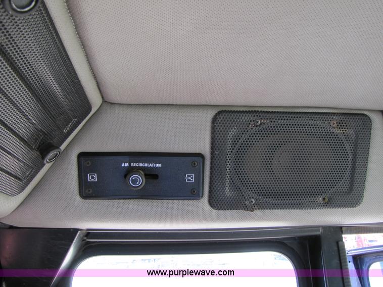 image for item 3466 1988 Case IH 1680 combine