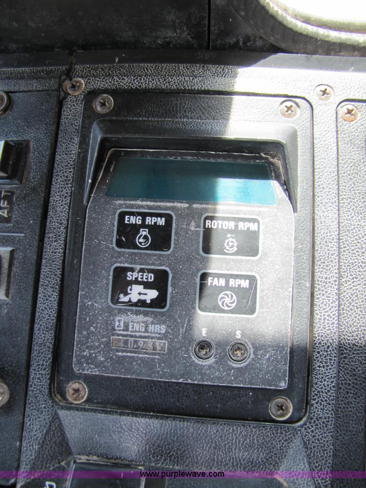 image for item 3466 1988 Case IH 1680 combine