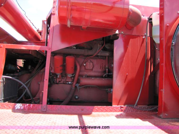 image for item 3466 1988 Case IH 1680 combine