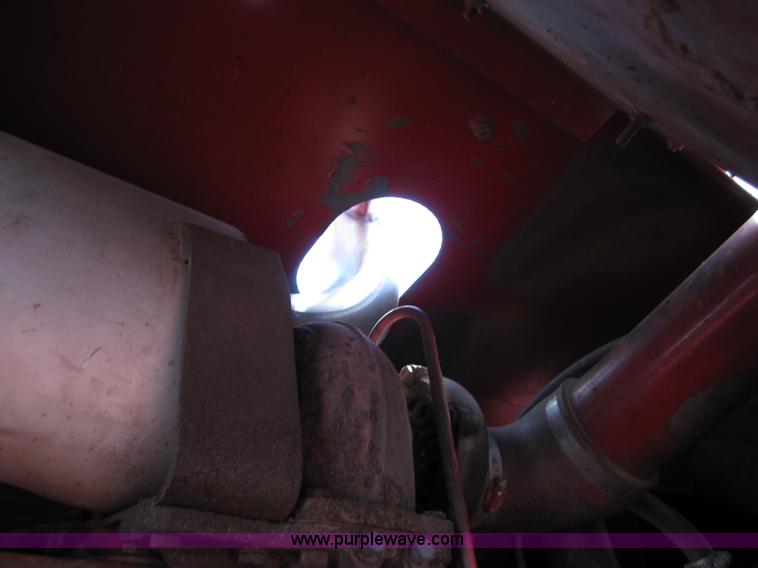 image for item 3466 1988 Case IH 1680 combine