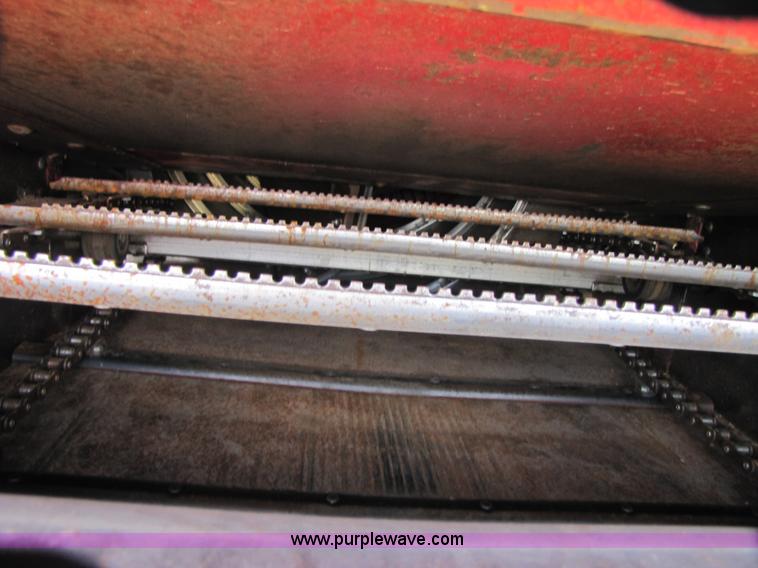 image for item 3466 1988 Case IH 1680 combine