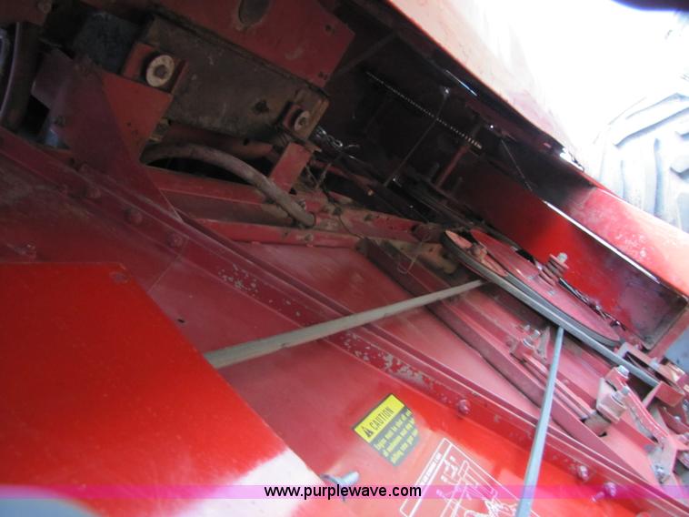 image for item 3466 1988 Case IH 1680 combine