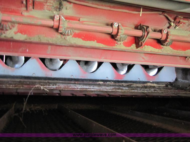 image for item 3466 1988 Case IH 1680 combine