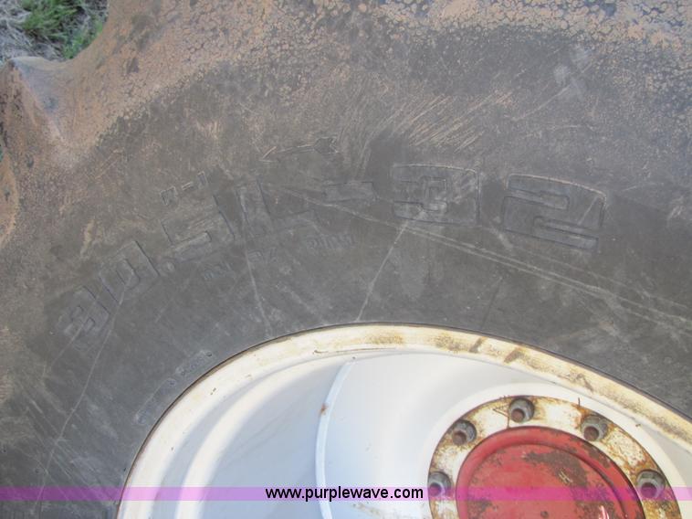 image for item 3466 1988 Case IH 1680 combine