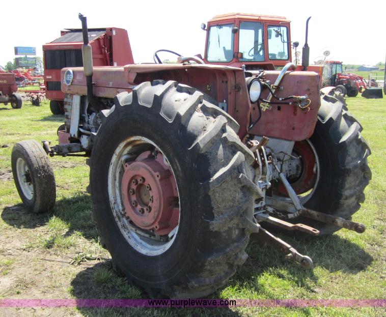 image for item 3683 1974 Massey-Ferguson 165 tractor