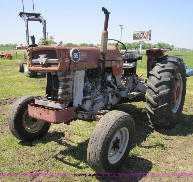 image for item 3683 1974 Massey-Ferguson 165 tractor