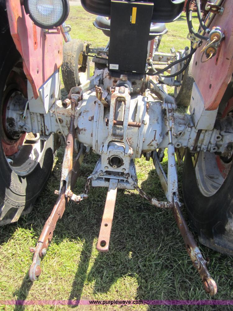 image for item 3683 1974 Massey-Ferguson 165 tractor