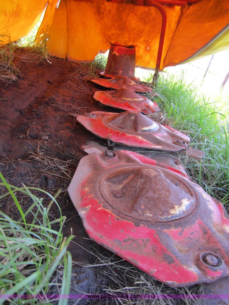 image for item 3689 2003 Gribaldi & Salvia DM207 9' disc mower