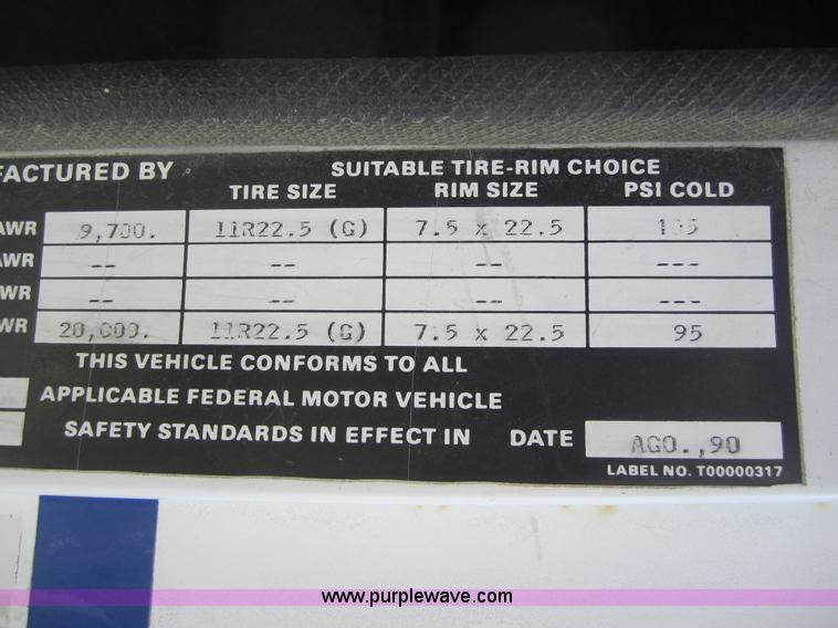 image for item 3742 1991 Peterbilt 265 dump truck