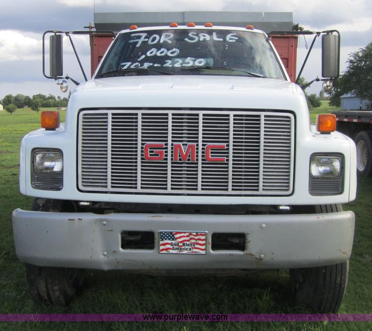 image for item 3745 1993 GMC Topkick truck