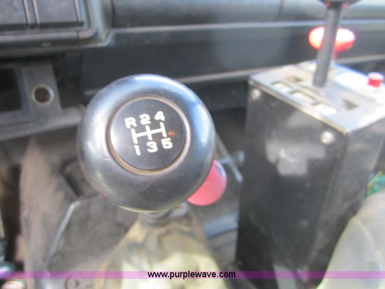 image for item 3745 1993 GMC Topkick truck