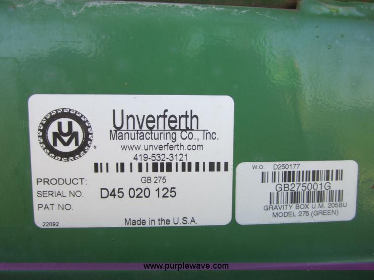 image for item 3753 2007 Unverferth gravity box