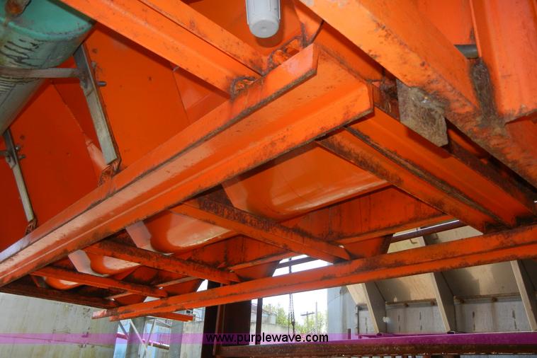 image for item 2223 1999 Swenson salt/sand spreader