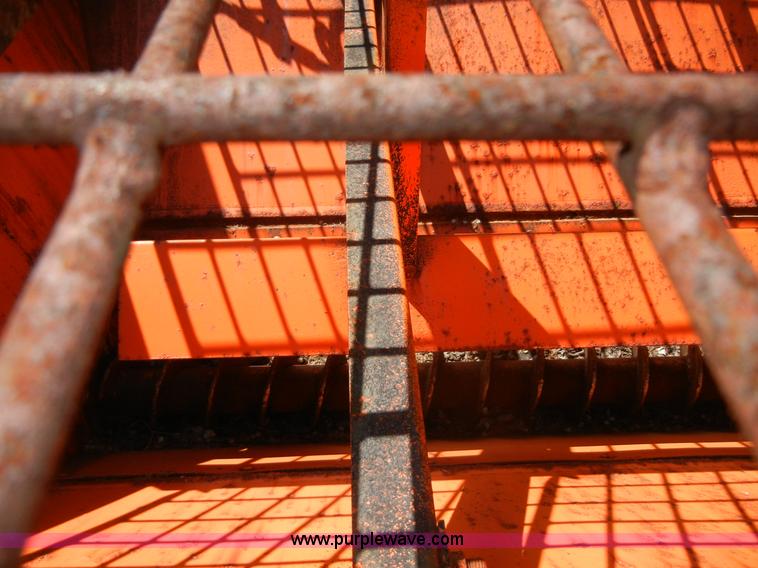 image for item 2223 1999 Swenson salt/sand spreader