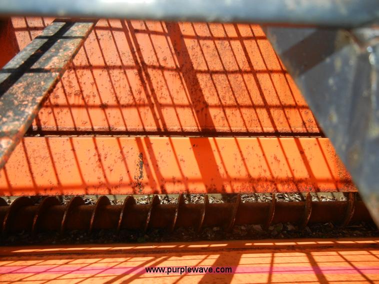 image for item 2223 1999 Swenson salt/sand spreader