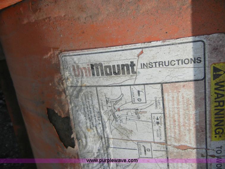 image for item 2225 Western Pro Plow