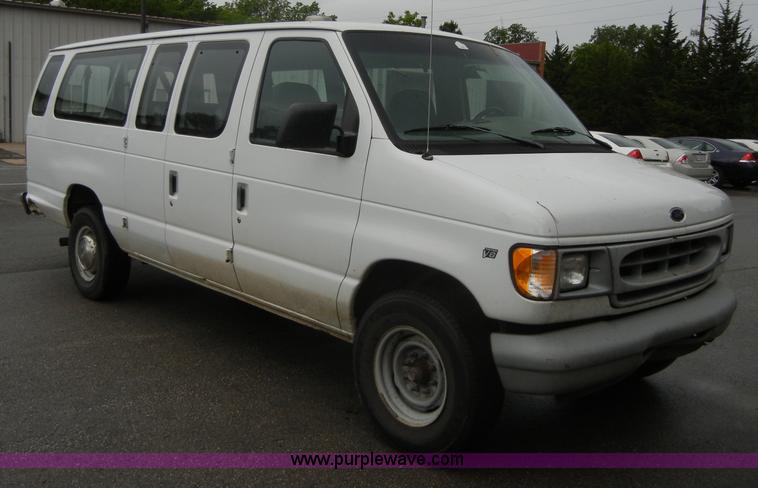 image for item 2328 1998 Ford E350 Club Wagon van